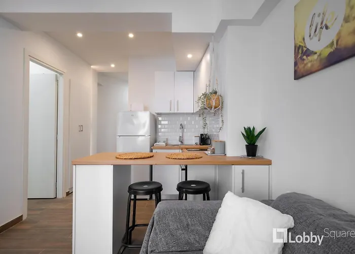 Simply Meraki Apartment By Lobbysquare
