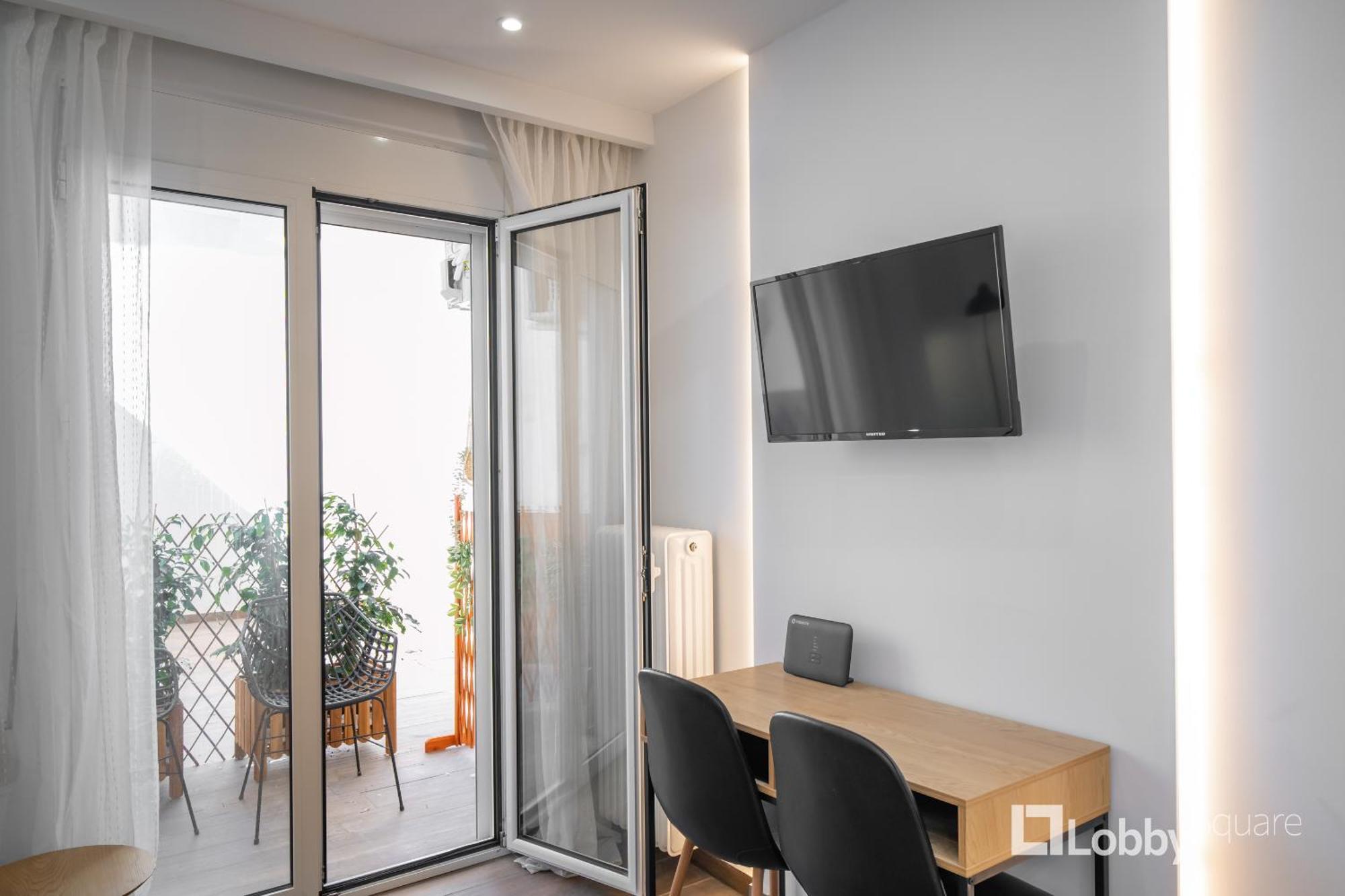 Simply Meraki By Lobbysquare Athen